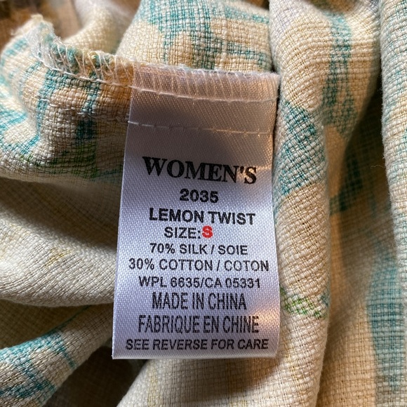 Woolrich Women’s Silk Lemon Twist Hawaiian Button Up Shirt: Size Small - Picture 8 of 9